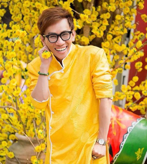 Nhà thiết kế trang phục biểu diễn Ken Nguyễn đột ngột qua đời - Ảnh 1. Nhà thiết kế trang phục biểu diễn Ken Nguyễn đột ngột qua đời - Ảnh 1.