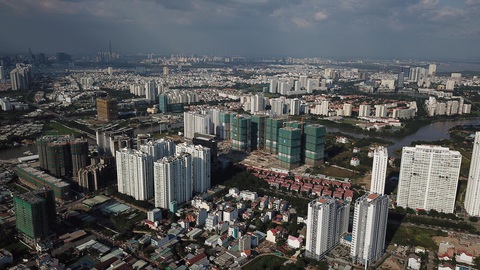 TP.HCM: Cao ốc quá nhiều, giao thông chạy theo không kịp - Ảnh 2. TP.HCM: Cao ốc quá nhiều, giao thông chạy theo không kịp - Ảnh 2.