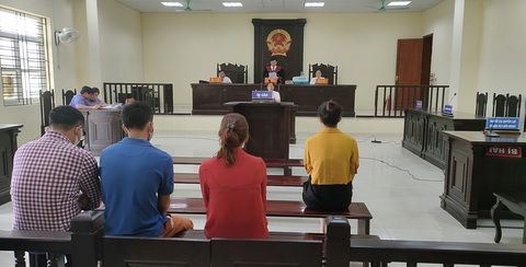 Nhận hối lộ 260 triệu đồng, cựu trưởng Công an TP Thanh Hóa lãnh 24 tháng tù - Ảnh 1. Nhận hối lộ 260 triệu đồng, cựu trưởng Công an TP Thanh Hóa lãnh 24 tháng tù - Ảnh 1.