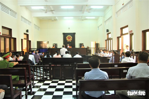 Nguyên phó chủ tịch thành phố Mỹ Tho hầu tòa - Ảnh 2. Nguyên phó chủ tịch thành phố Mỹ Tho hầu tòa - Ảnh 2.