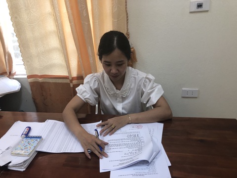 Vì sao có mẫu đơn chung với nhiều người tự nguyện không nhận tiền hỗ trợ gói 62.000 tỉ? - Ảnh 1. Vì sao có mẫu đơn chung với nhiều người tự nguyện không nhận tiền hỗ trợ gói 62.000 tỉ? - Ảnh 1.