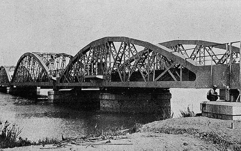 Bình Lợi - Cây cầu 3 thế kỷ: Bao cuộc bể dâu trôi qua cầu - Ảnh 3. Bình Lợi - Cây cầu 3 thế kỷ: Bao cuộc bể dâu trôi qua cầu - Ảnh 3.