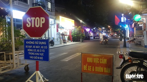 Phố Tây ở Huế mở cửa trở lại sau dịch COVID-19 - Ảnh 3. Phố Tây ở Huế mở cửa trở lại sau dịch COVID-19 - Ảnh 3.