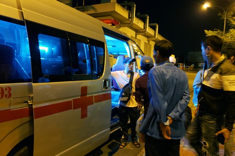 Sập tường ở Đồng Nai: Người vợ còn sống vì chồng không cho lên cùng giàn giáo - Ảnh 2. Sập tường ở Đồng Nai: Người vợ còn sống vì chồng không cho lên cùng giàn giáo - Ảnh 2.
