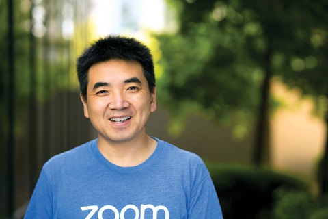 Zoom: 1 tháng thăng trầm và 90 ngày mong đổi vận - Ảnh 3. Zoom: 1 tháng thăng trầm và 90 ngày mong đổi vận - Ảnh 3.