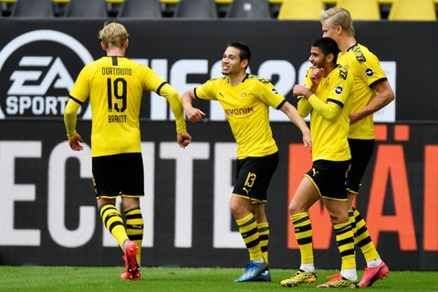 Dortmund đại thắng Schalke ngày Giải vô địch Đức trở lại - Ảnh 3. Dortmund đại thắng Schalke ngày Giải vô địch Đức trở lại - Ảnh 3.