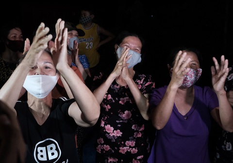 Một tháng không có ca lây nhiễm trong cộng đồng có được xem là hết dịch? - Ảnh 3. Một tháng không có ca lây nhiễm trong cộng đồng có được xem là hết dịch? - Ảnh 3.