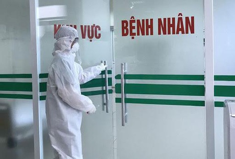 Thêm 2 ca COVID-19 từ Nga về đã cách ly ngay, Việt Nam có 320 ca - Ảnh 1. Thêm 2 ca COVID-19 từ Nga về đã cách ly ngay, Việt Nam có 320 ca - Ảnh 1.