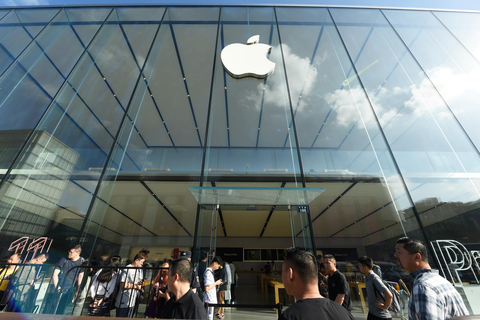 Trả đũa Mỹ, Trung Quốc nhắm vào Apple, Qualcomm và Cisco? - Ảnh 1. Trả đũa Mỹ, Trung Quốc nhắm vào Apple, Qualcomm và Cisco? - Ảnh 1.