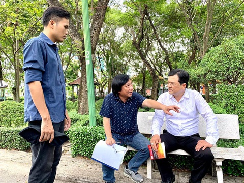 Phim trường hối hả với Gia đình là số 1, Hạt giống tâm hồn... sau mùa giãn cách - Ảnh 4. Phim trường hối hả với Gia đình là số 1, Hạt giống tâm hồn... sau mùa giãn cách - Ảnh 4.