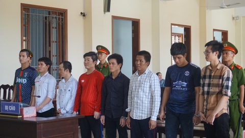 In 98 triệu đồng tiền giả rồi đem bán, lĩnh 14 năm tù - Ảnh 1. In 98 triệu đồng tiền giả rồi đem bán, lĩnh 14 năm tù - Ảnh 1.