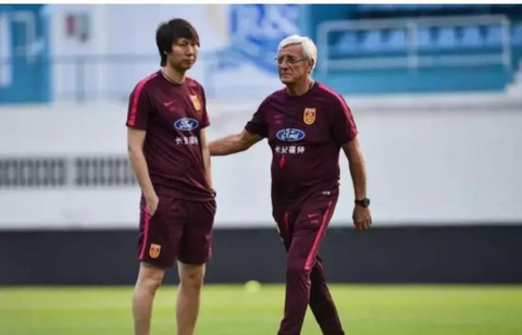 Với những cầu thủ không nghe lời, Trung Quốc đừng hòng dự World Cup trong 100 năm - Ảnh 1. Với những cầu thủ không nghe lời, Trung Quốc đừng hòng dự World Cup trong 100 năm - Ảnh 1.