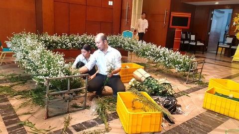 Khi nào trung tâm tiệc cưới ở TP.HCM hoạt động lại? - Ảnh 1. Khi nào trung tâm tiệc cưới ở TP.HCM hoạt động lại? - Ảnh 1.