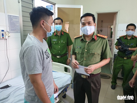 Đề xuất khen thưởng 5 cá nhân, 1 tập thể tham gia chữa cháy ở KCX Tân Thuận - Ảnh 3. Đề xuất khen thưởng 5 cá nhân, 1 tập thể tham gia chữa cháy ở KCX Tân Thuận - Ảnh 3.