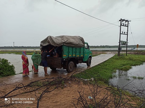 Dịch COVID-19 chưa qua, Ấn Độ, Bangladesh phải sơ tán hàng triệu dân vì siêu bão - Ảnh 4. Dịch COVID-19 chưa qua, Ấn Độ, Bangladesh phải sơ tán hàng triệu dân vì siêu bão - Ảnh 4.