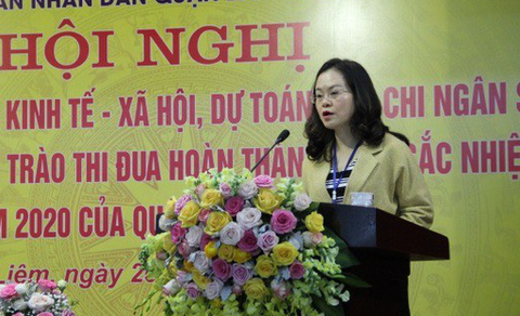 Ngâm sổ đỏ của dân 17 năm, 2 phó chủ tịch quận bị kiểm điểm - Ảnh 1. Ngâm sổ đỏ của dân 17 năm, 2 phó chủ tịch quận bị kiểm điểm - Ảnh 1.
