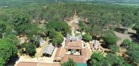 Bài dự thi Quê hương tôi: Quê tôi có núi Thình Thình... - Ảnh 3. Bài dự thi Quê hương tôi: Quê tôi có núi Thình Thình... - Ảnh 3.