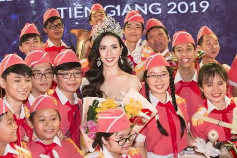 Hoa hậu đại sứ du lịch thế giới 2018 Phan Thị Mơ: Thời điểm lý tưởng để khám phá Việt Nam - Ảnh 3. Hoa hậu đại sứ du lịch thế giới 2018 Phan Thị Mơ: Thời điểm lý tưởng để khám phá Việt Nam - Ảnh 3.