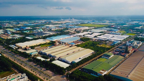 Bó buộc, đẩy lên Thủ tướng quá nhiều việc trong dự thảo Luật đầu tư - Ảnh 2. Bó buộc, đẩy lên Thủ tướng quá nhiều việc trong dự thảo Luật đầu tư - Ảnh 2.