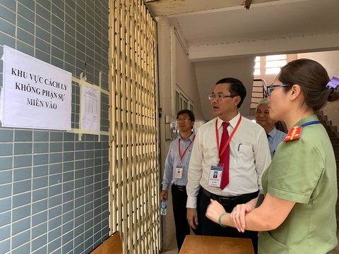 Thi tốt nghiệp THPT 2020: Đại học tham gia thanh tra coi thi, chấm thi - Ảnh 1. Thi tốt nghiệp THPT 2020: Đại học tham gia thanh tra coi thi, chấm thi - Ảnh 1.