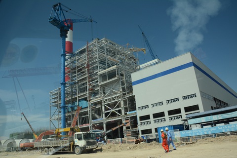 Bó buộc, đẩy lên Thủ tướng quá nhiều việc trong dự thảo Luật đầu tư - Ảnh 1. Bó buộc, đẩy lên Thủ tướng quá nhiều việc trong dự thảo Luật đầu tư - Ảnh 1.