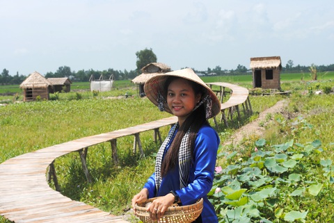 Những người trẻ lội ngược dòng ở miền Tây - Kỳ 3: Về Đồng Tháp Mười xưa với cô gái 23 tuổi - Ảnh 1. Những người trẻ lội ngược dòng ở miền Tây - Kỳ 3: Về Đồng Tháp Mười xưa với cô gái 23 tuổi - Ảnh 1.