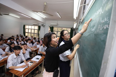Dự thảo quy chế thi tốt nghiệp THPT 2020: Lo thiếu trung thực khi giao hết cho địa phương - Ảnh 1. Dự thảo quy chế thi tốt nghiệp THPT 2020: Lo thiếu trung thực khi giao hết cho địa phương - Ảnh 1.