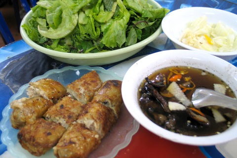 Quanh Hà Nội có mấy thứ bún: bún ốc, bún chả, bún đậu... - Ảnh 2. Quanh Hà Nội có mấy thứ bún: bún ốc, bún chả, bún đậu... - Ảnh 2.