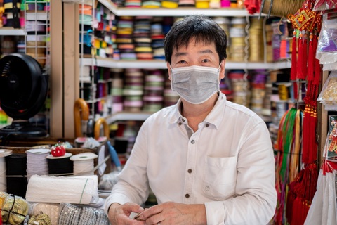 Tiểu thương Hong Kong đang sống trong sợ hãi - Ảnh 1. Tiểu thương Hong Kong đang sống trong sợ hãi - Ảnh 1.