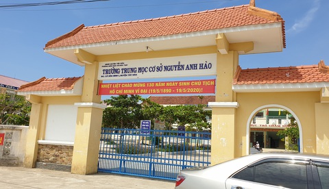 Hiệu phó nhờ giáo viên làm thay bài kiểm tra khi học đại học - Ảnh 2. Hiệu phó nhờ giáo viên làm thay bài kiểm tra khi học đại học - Ảnh 2.