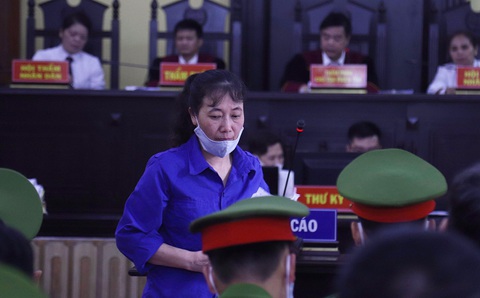 Sáng nay 29-5, tuyên án 12 bị cáo vụ gian lận điểm thi ở Sơn La - Ảnh 1. Sáng nay 29-5, tuyên án 12 bị cáo vụ gian lận điểm thi ở Sơn La - Ảnh 1.