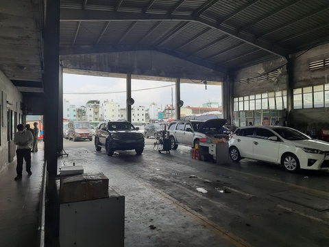 Siết khí thải, nhiều ôtô rớt kiểm định - Ảnh 1. Siết khí thải, nhiều ôtô rớt kiểm định - Ảnh 1.