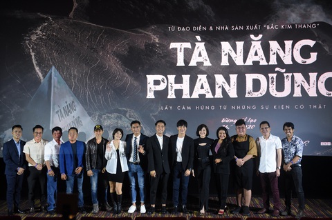 Diễn viên phim Tà Năng Phan Dũng đóng cảnh ăn ếch sống khi lạc trong rừng - Ảnh 5. Diễn viên phim Tà Năng Phan Dũng đóng cảnh ăn ếch sống khi lạc trong rừng - Ảnh 5.