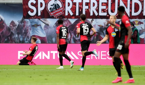 Đánh rơi chiến thắng trước Hertha Berlin, RB Leipzig cạn hi vọng vô địch - Ảnh 3. Đánh rơi chiến thắng trước Hertha Berlin, RB Leipzig cạn hi vọng vô địch - Ảnh 3.