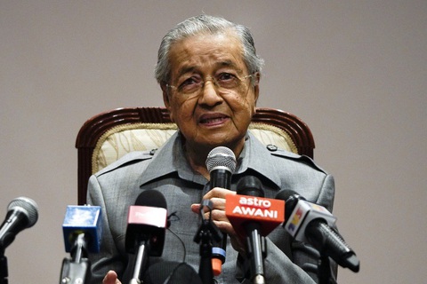 Cựu thủ tướng Mahathir Mohamad bị khai trừ khỏi đảng do mình sáng lập - Ảnh 1. Cựu thủ tướng Mahathir Mohamad bị khai trừ khỏi đảng do mình sáng lập - Ảnh 1.