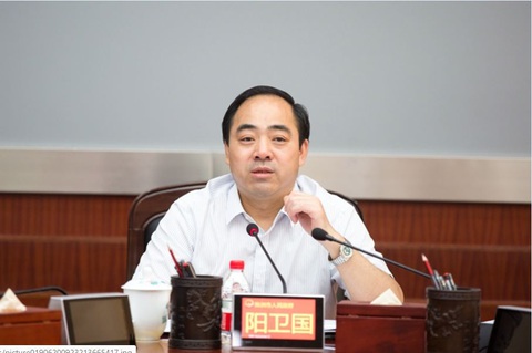 Đại biểu Quốc hội Trung Quốc kiến nghị không dịch tiếng Anh tại họp báo - Ảnh 1. Đại biểu Quốc hội Trung Quốc kiến nghị không dịch tiếng Anh tại họp báo - Ảnh 1.