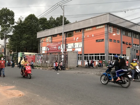 Tìm hướng hỗ trợ 9.500 công nhân thiếu đơn hàng trong mùa COVID-19 - Ảnh 1. Tìm hướng hỗ trợ 9.500 công nhân thiếu đơn hàng trong mùa COVID-19 - Ảnh 1.