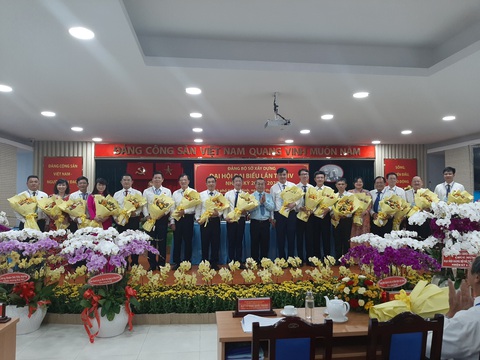 Sở Xây dựng đặt mục tiêu giải quyết 100% hồ sơ hành chính đúng hẹn - Ảnh 1. Sở Xây dựng đặt mục tiêu giải quyết 100% hồ sơ hành chính đúng hẹn - Ảnh 1.