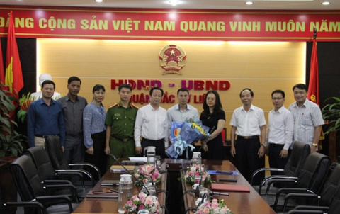 Không đáp ứng được yêu cầu, một chủ tịch phường ở Hà Nội xin nghỉ - Ảnh 1. Không đáp ứng được yêu cầu, một chủ tịch phường ở Hà Nội xin nghỉ - Ảnh 1.