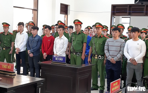 Đại ca giang hồ Tân móp nổ súng truy sát người lãnh 15 năm tù - Ảnh 1. Đại ca giang hồ Tân móp nổ súng truy sát người lãnh 15 năm tù - Ảnh 1.