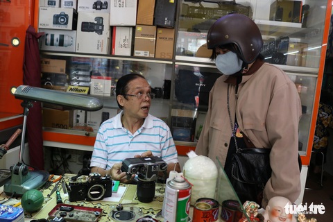 Gần nửa thế kỷ ‘chữa bệnh’ cho máy ảnh phim ở Sài Gòn - Ảnh 9. Gần nửa thế kỷ ‘chữa bệnh’ cho máy ảnh phim ở Sài Gòn - Ảnh 9.
