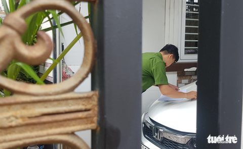 Điều tra vụ người đàn ông bị sát hại tại căn nhà 3 tầng ở Hóc Môn - Ảnh 3. Điều tra vụ người đàn ông bị sát hại tại căn nhà 3 tầng ở Hóc Môn - Ảnh 3.