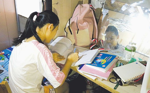 Quỹ cứu kẹt cho người nghèo vô phương xoay xở giữa Sài Gòn - Ảnh 2. Quỹ cứu kẹt cho người nghèo vô phương xoay xở giữa Sài Gòn - Ảnh 2.