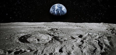 NASA muốn cùng Cơ quan vũ trụ Nga xây trạm vũ trụ gần Mặt trăng - Ảnh 1. NASA muốn cùng Cơ quan vũ trụ Nga xây trạm vũ trụ gần Mặt trăng - Ảnh 1.