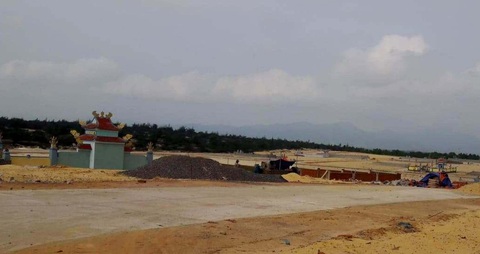 Bị bắt vì làm giả con dấu Bộ Quốc phòng đấu thầu dự án rà phá bom mìn - Ảnh 1. Bị bắt vì làm giả con dấu Bộ Quốc phòng đấu thầu dự án rà phá bom mìn - Ảnh 1.