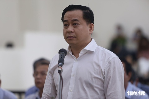Phiên xử Phan Văn Anh Vũ: Cựu chủ tịch đề nghị triệu tập đương kim chủ tịch - Ảnh 2. Phiên xử Phan Văn Anh Vũ: Cựu chủ tịch đề nghị triệu tập đương kim chủ tịch - Ảnh 2.