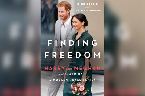 Dân Anh phản ứng dữ dội cuốn sách ‘Đi tìm tự do’ của vợ chồng hoàng tử Harry - Ảnh 1. Dân Anh phản ứng dữ dội cuốn sách ‘Đi tìm tự do’ của vợ chồng hoàng tử Harry - Ảnh 1.