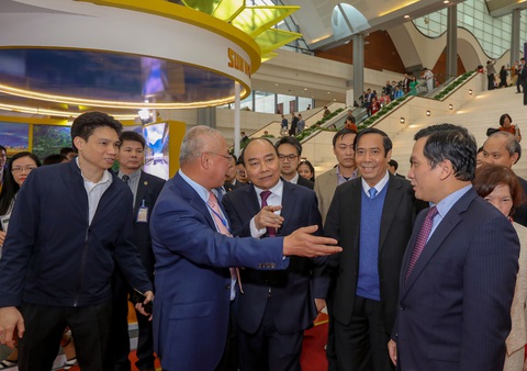 Ngày 9-5, Thủ tướng đối thoại trực tuyến với doanh nghiệp hậu COVID-19 - Ảnh 1. Ngày 9-5, Thủ tướng đối thoại trực tuyến với doanh nghiệp hậu COVID-19 - Ảnh 1.