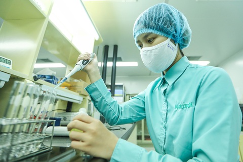 Có cơ hội sản xuất vắcxin ngừa COVID-19 made in Vietnam - Ảnh 1. Có cơ hội sản xuất vắcxin ngừa COVID-19 made in Vietnam - Ảnh 1.