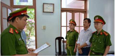 Nhận hối lộ, 2 cán bộ Chi cục Thủy sản Quảng Nam bị khởi tố - Ảnh 1. Nhận hối lộ, 2 cán bộ Chi cục Thủy sản Quảng Nam bị khởi tố - Ảnh 1.